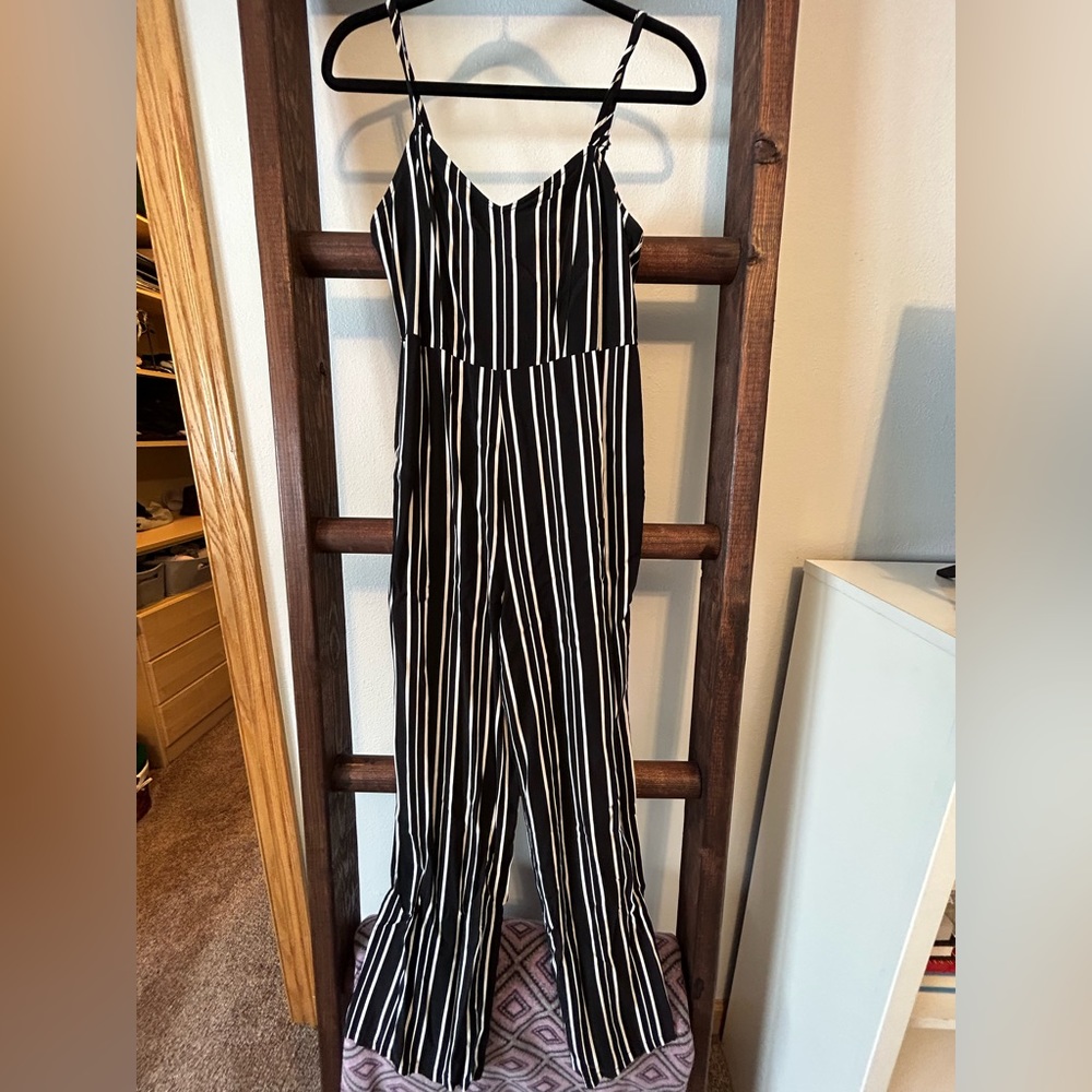 Stripped jumper